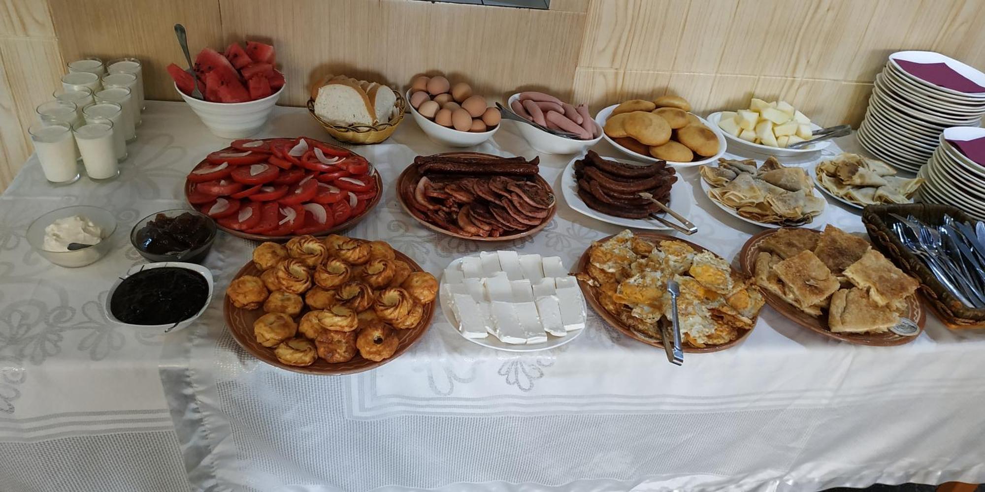 Laplje Selo Hotel Konstantin מראה חיצוני תמונה