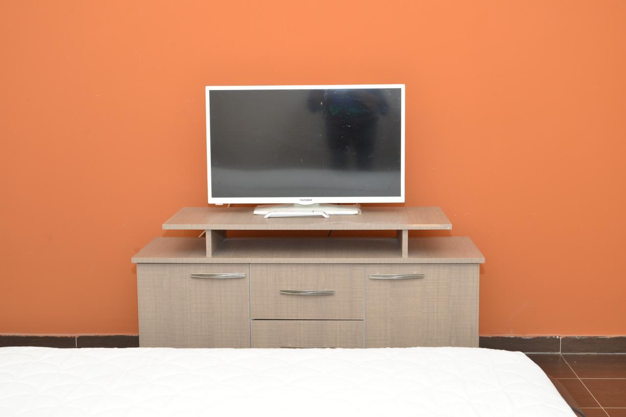 Laplje Selo Hotel Konstantin מראה חיצוני תמונה